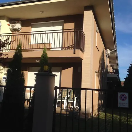 Molo Wellness Garden Apartment